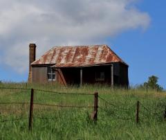 Deserted Farmhouse - Alan Sutton