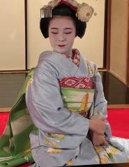 Maiko Thoughts - Alan Sutton