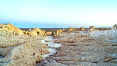 Mungo at Sunrise - Robyn Miller