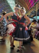 Sailor Girls - Margaret Frankish