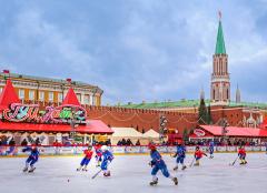 kremlin icehockey - Eric Lippey